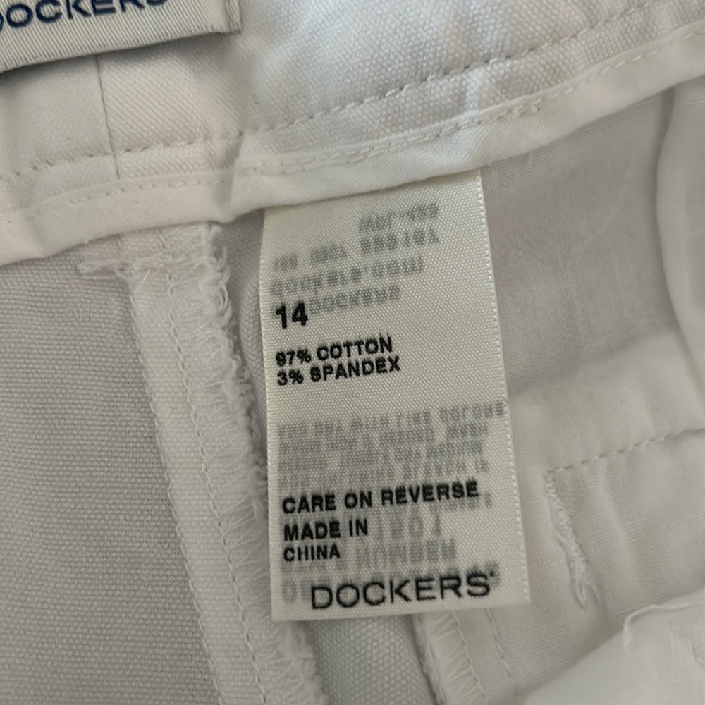 Women’s DOCKERS Vintage Shorts - Picture 8 of 12